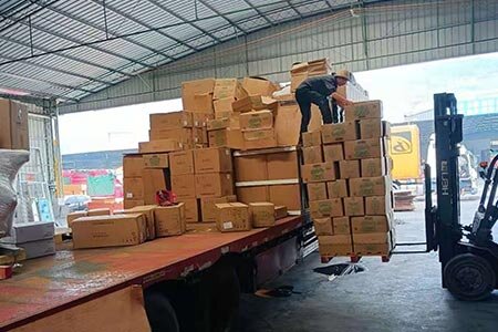 广州新港西专业公司搬家 居民搬家提供厢货车 钢琴运输业务