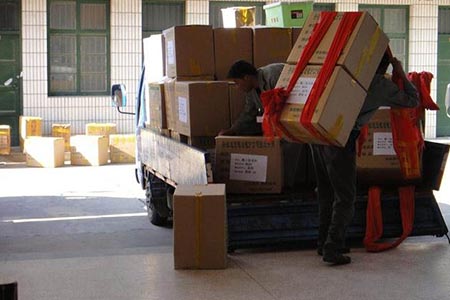 广州黄埔附近搬家 搬家公司搬沙发多少钱|海珠搬厂